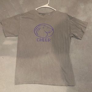 UNIVERSITY OF NORTH ALABAMA GRAY CHEER T-SHIRT